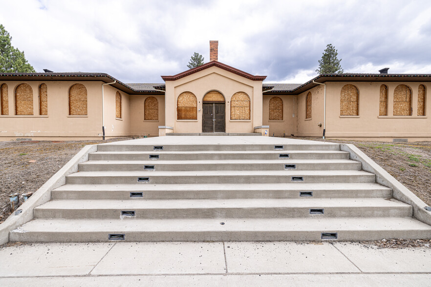 Primary Photo Of 2225 S Inland Empire Way, Spokane Storefront Retail Residential For Sale