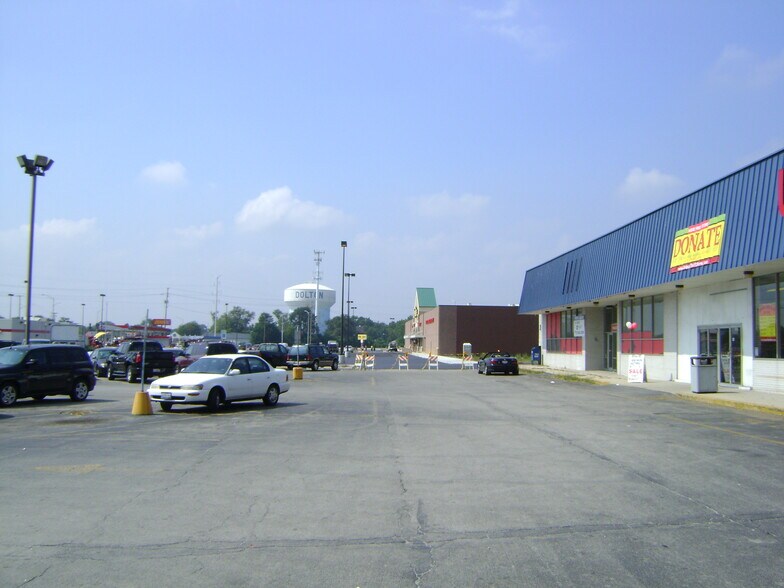 More Photos Of 1000 E Sibley Blvd, Dolton Unknown For Lease