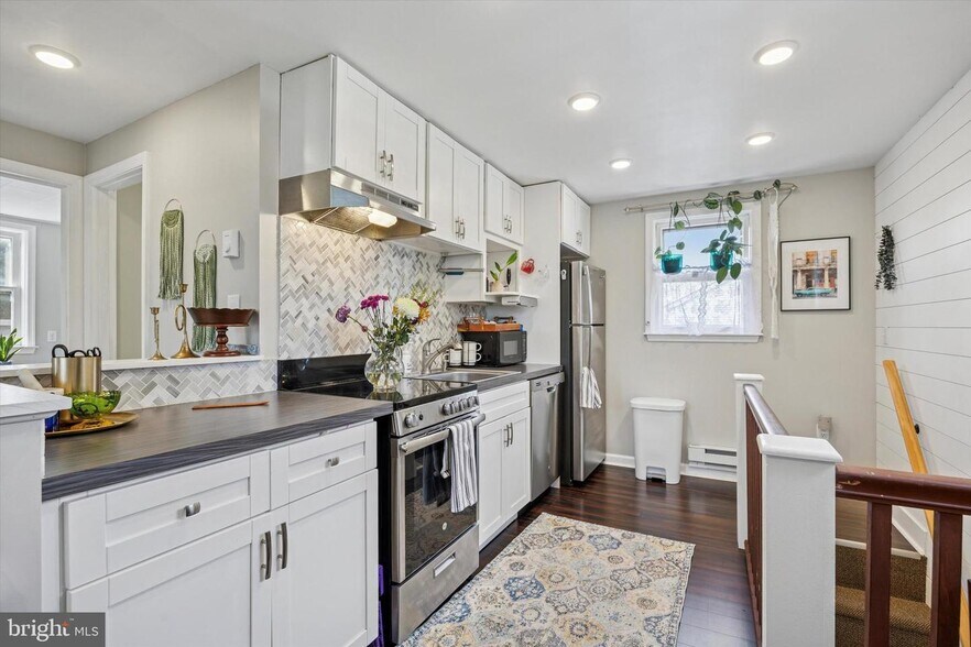 More Photos Of 413 N Pine St, Langhorne Apartments For Sale