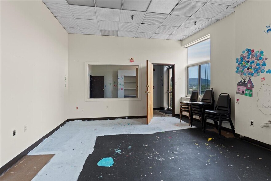 More Photos Of 541 Wyoming Ave, Scranton Office For Lease