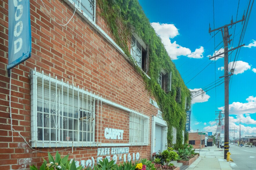 More Photos Of 2707 Fairfax Ave, Culver City Light Distribution For Lease