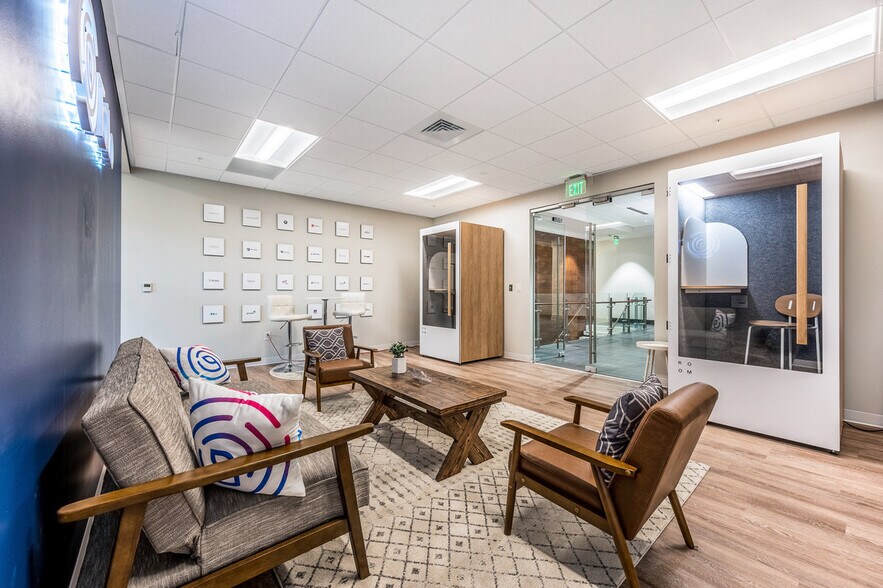 More Photos Of 1501 Belle Isle Ave, Mount Pleasant Office For Lease