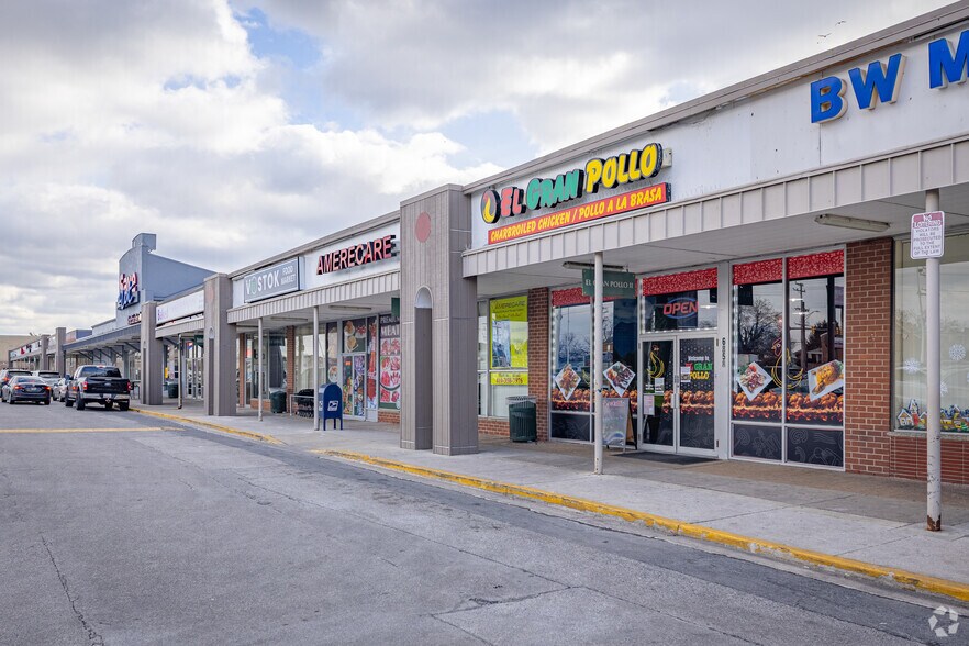 More Photos Of 6812-6862 Reisterstown Rd, Baltimore General Retail For Lease