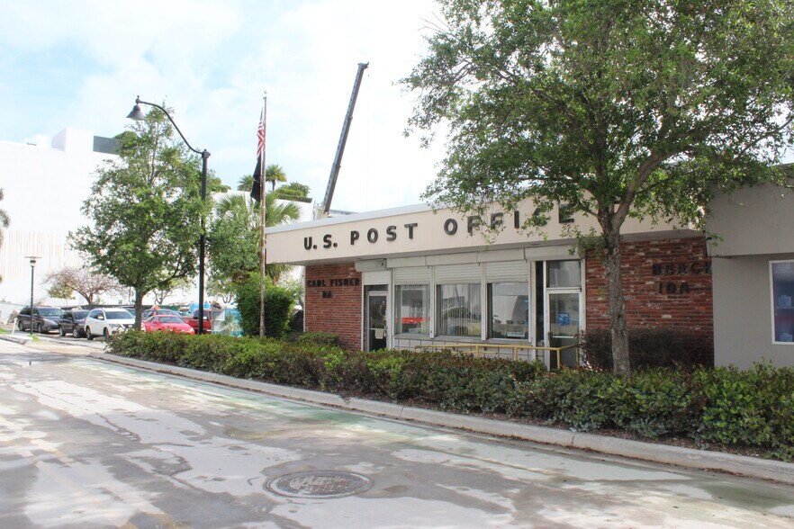 More Photos Of 1661 West Ave, Miami Beach Post Office For Sale