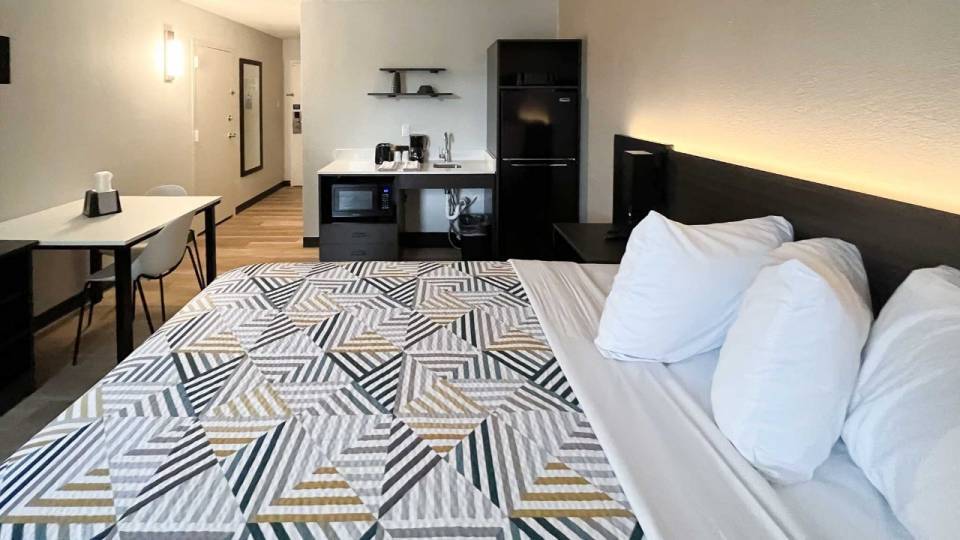 More Photos Of 3400 South St, Nacogdoches Hotel For Sale