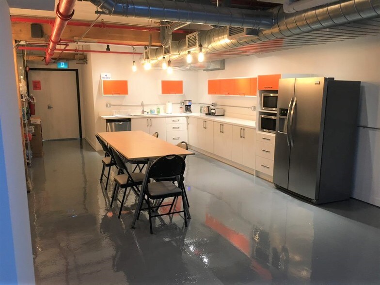 More Photos Of 128 Sterling Rd, Toronto Office For Lease