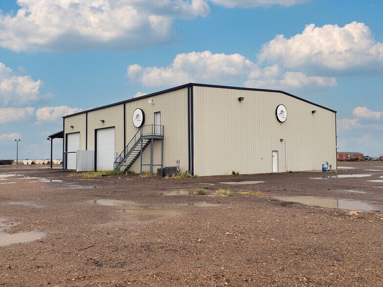 Primary Photo Of 74 Fm 2119, Pecos Industrial For Sale