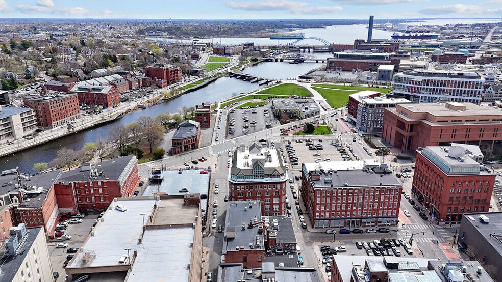 More Photos Of 55 Pine St, Providence Office For Sale