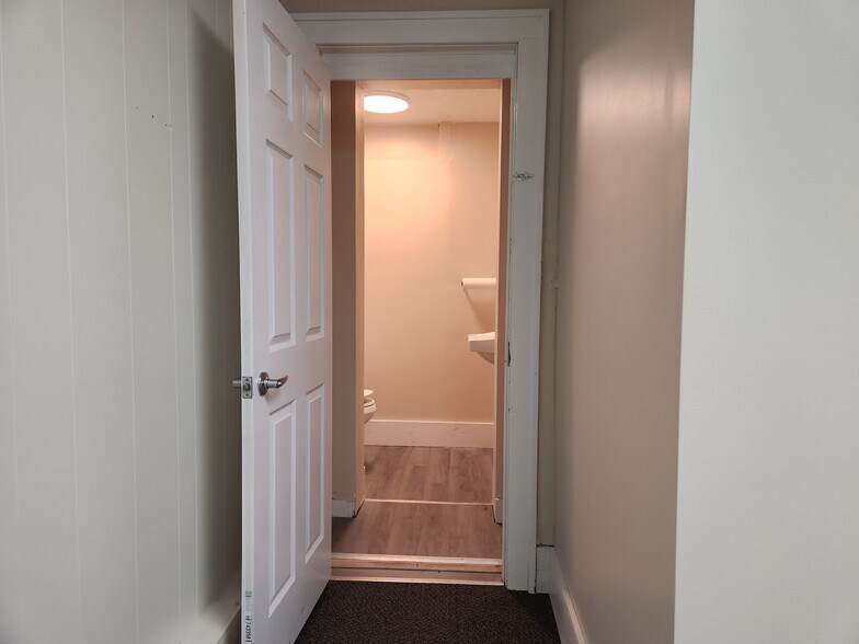 More Photos Of 54 Church St, New Milford Storefront Retail Office For Lease