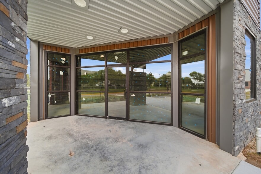 More Photos Of 13600 S Gessner Rd, Missouri City Warehouse For Sale