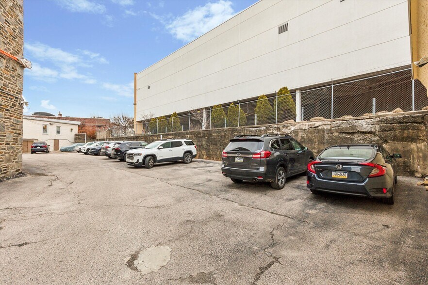 More Photos Of 153-163 Bala Ave, Bala Cynwyd Movie Theatre For Sale