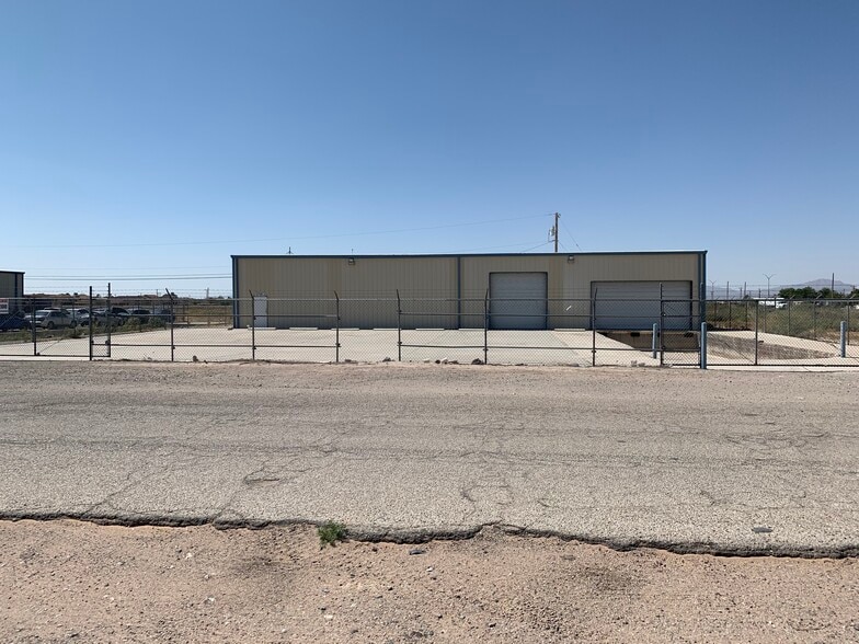 More Photos Of 12708 Montana Ave, El Paso Warehouse For Lease