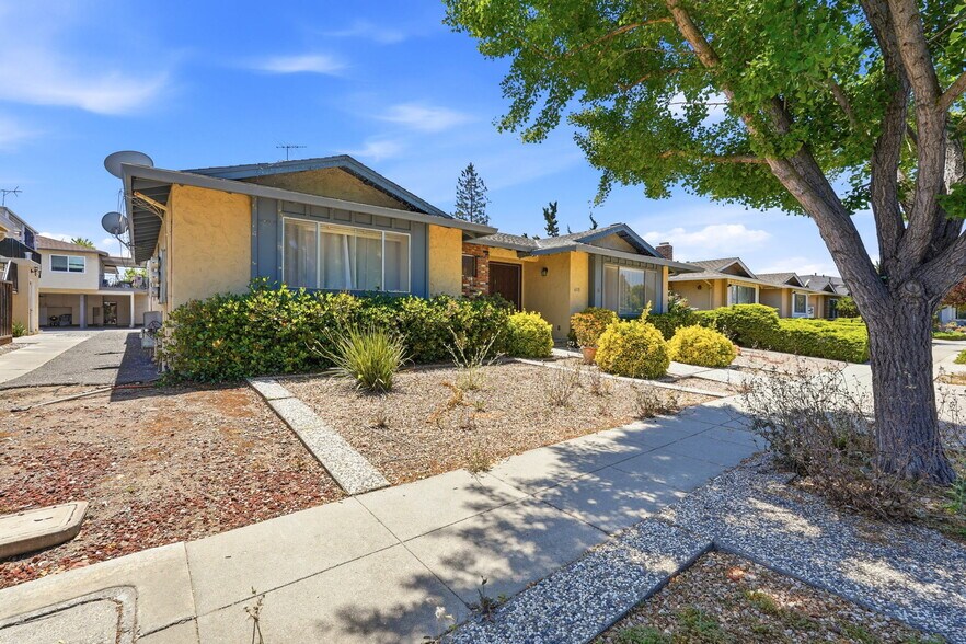 More Photos Of 635 Bolton Ct, San Jose Apartments For Sale