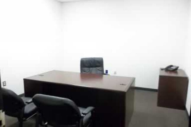 More Photos Of 2002 Scott Blvd, Temple Office For Sale