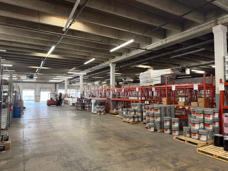 More Photos Of 4500 E 48th Ave, Denver Warehouse For Lease