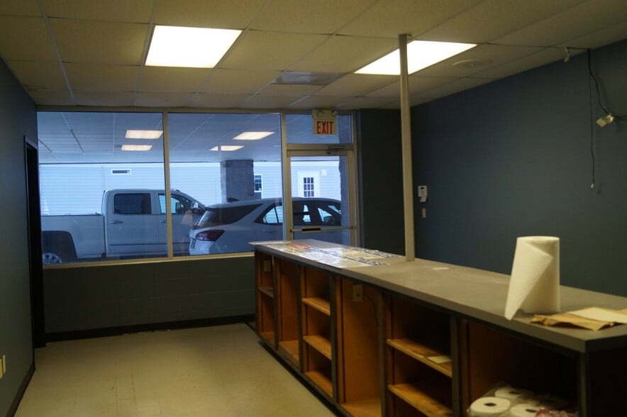 More Photos Of 1886 Gordon Hwy, Augusta Auto Dealership For Lease