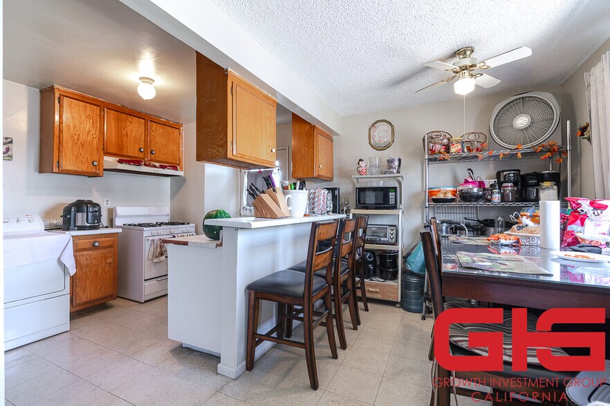 More Photos Of 21306 E Arrow Hwy, Covina Apartments For Sale