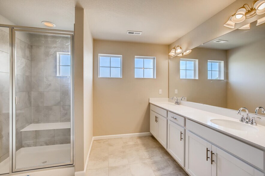 More Photos Of 5315-5329 Canyon View Dr, Castle Rock Apartments For Sale