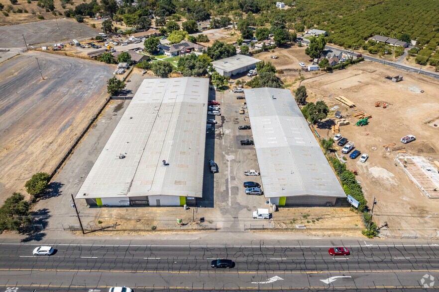 More Photos Of 4283 N Wilson Way, Stockton Warehouse For Lease
