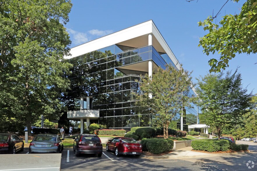 More Photos Of 5540 Centerview Dr, Raleigh Office For Lease