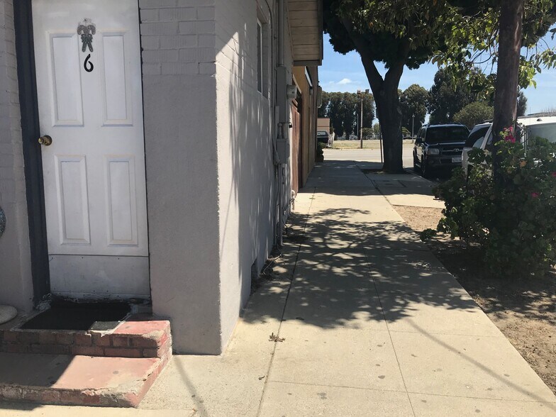 More Photos Of 909 N Broadway, Santa Maria Hotel For Sale