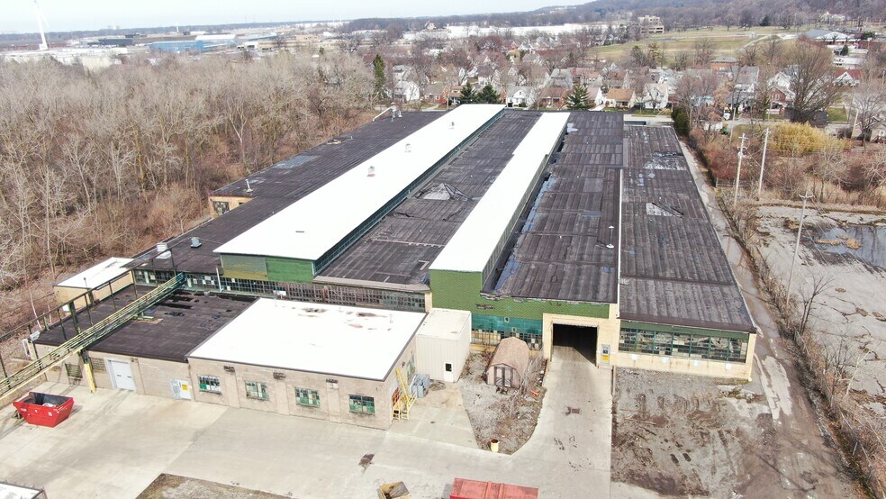 More Photos Of 1500 E 219th St, Euclid Unknown For Lease