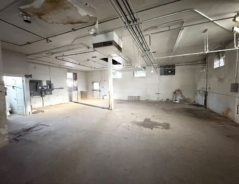 More Photos Of 600 E 6th Ave, Denver Freestanding For Sale