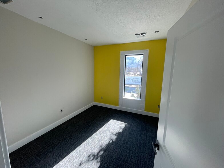 More Photos Of 3003 Grant Ave, Ogden Medical For Sale