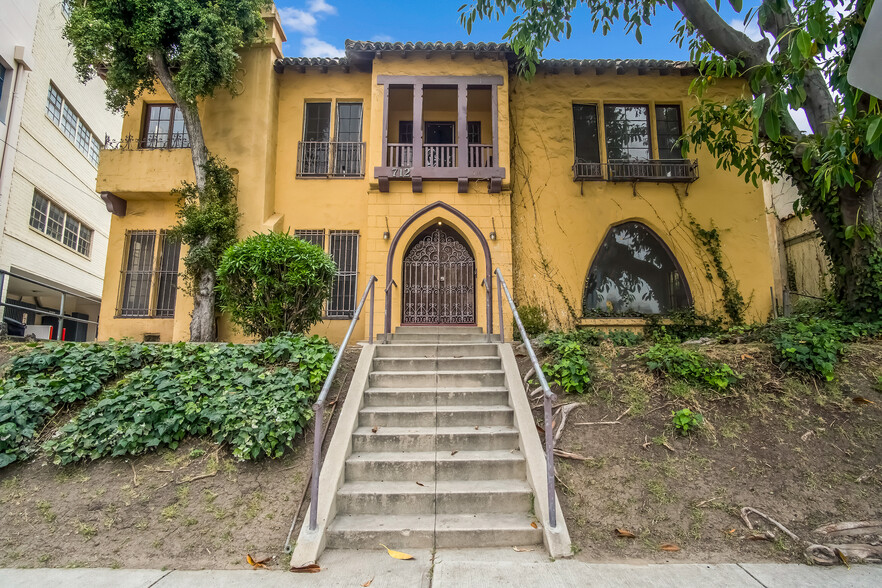 Primary Photo Of 712 S Stanley Ave, Los Angeles Apartments For Sale