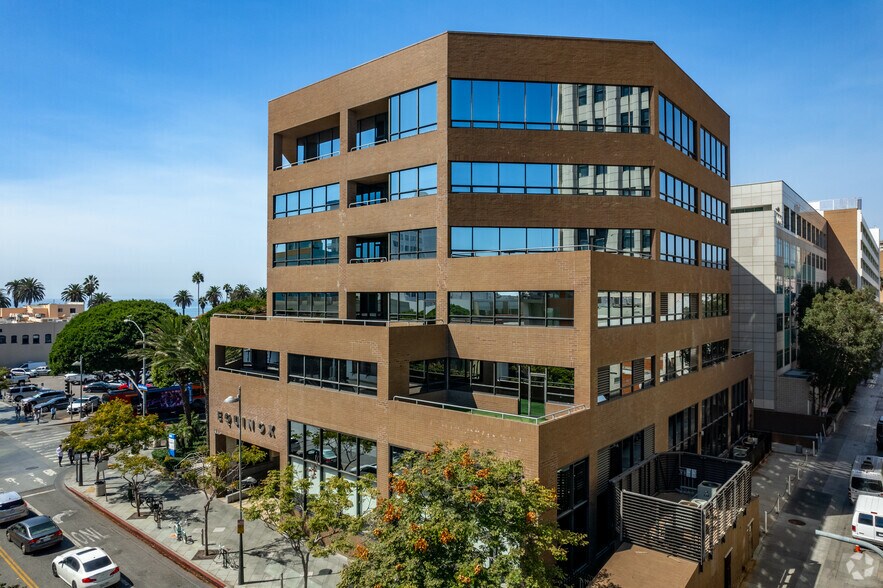 More Photos Of 201 Santa Monica Blvd, Santa Monica Office For Lease