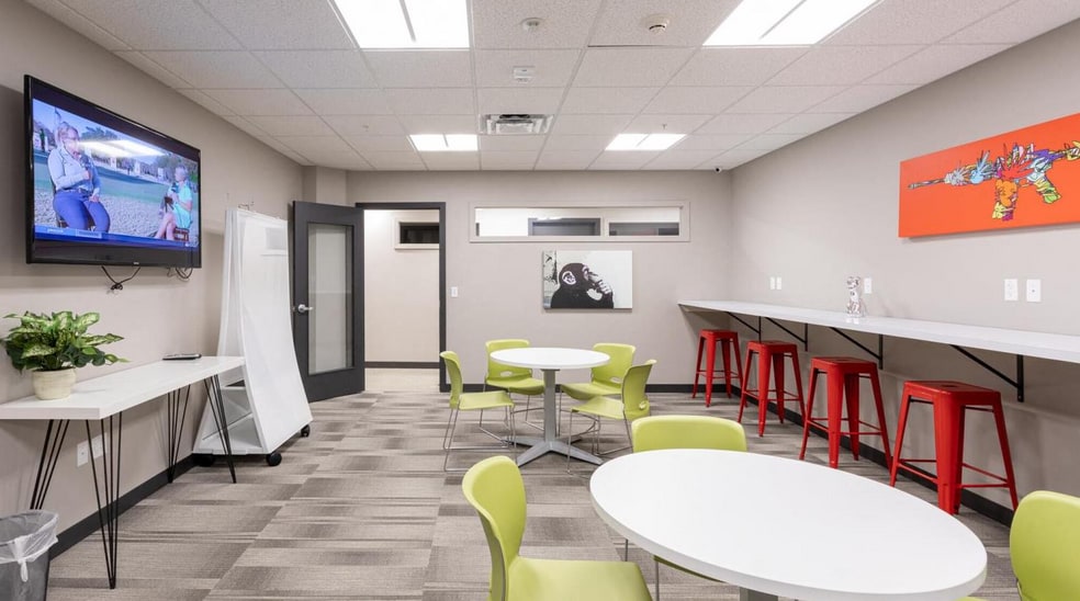 More Photos Of 707 W Main Ave, Spokane Office For Lease