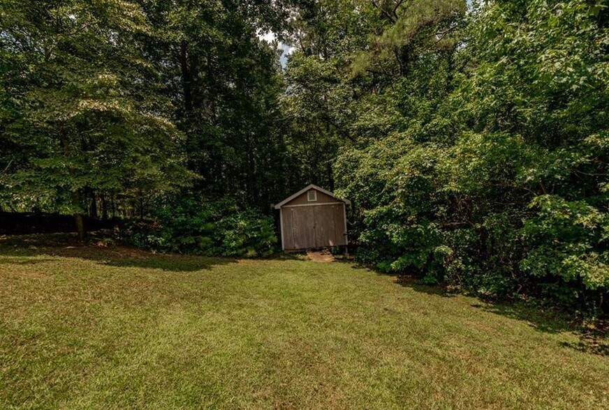 More Photos Of 1920 Rockhouse Rd, Lithia Springs Land For Sale