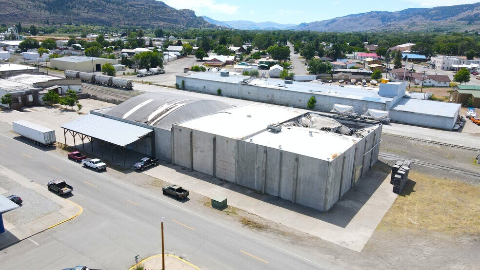 More Photos Of 602 Apple Way Ave, Oroville Warehouse For Sale