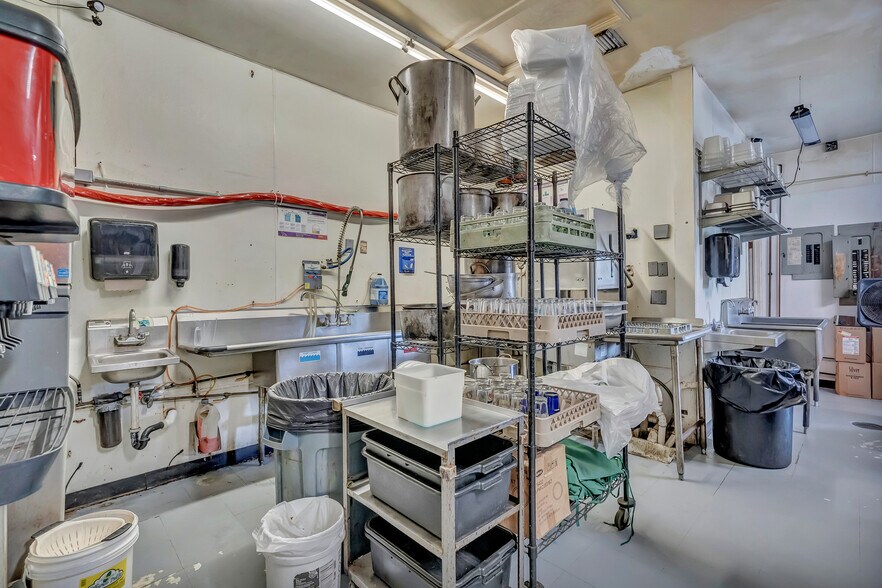 More Photos Of 50-54 Main St, Hebron Restaurant For Lease