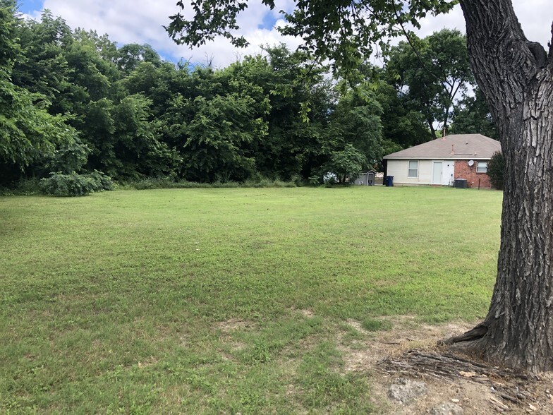 More Photos Of S Kentucky St, McKinney Land For Lease