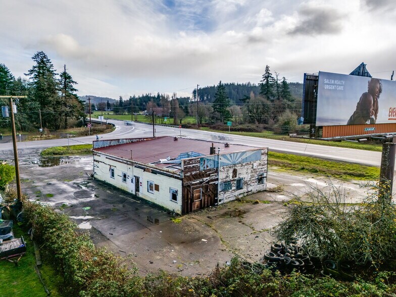 More Photos Of 26555 Salmon River Hwy, Grand Ronde Flex For Sale