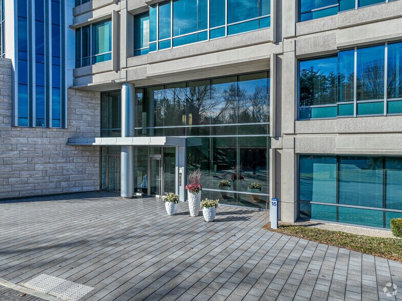 More Photos Of 133 Boston Post Rd, Weston Office For Lease