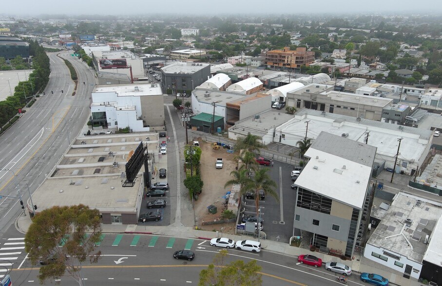 More Photos Of 11833 Major St, Culver City Land For Sale