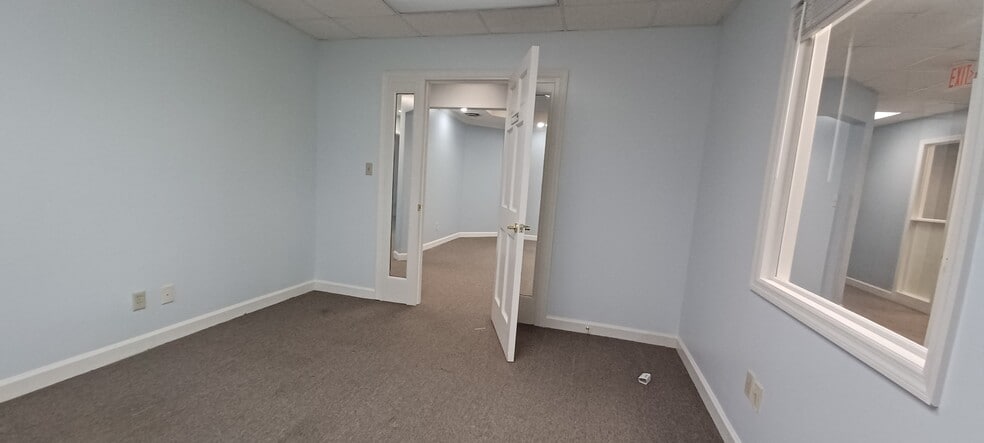 More Photos Of 210 Exchange Pl NW, Huntsville Office For Lease
