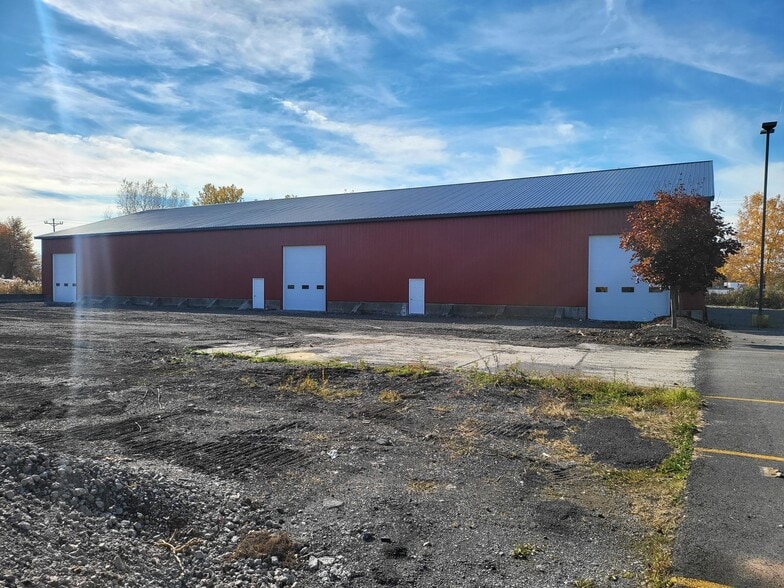 More Photos Of 999 Aero Dr, Cheektowaga Warehouse For Lease