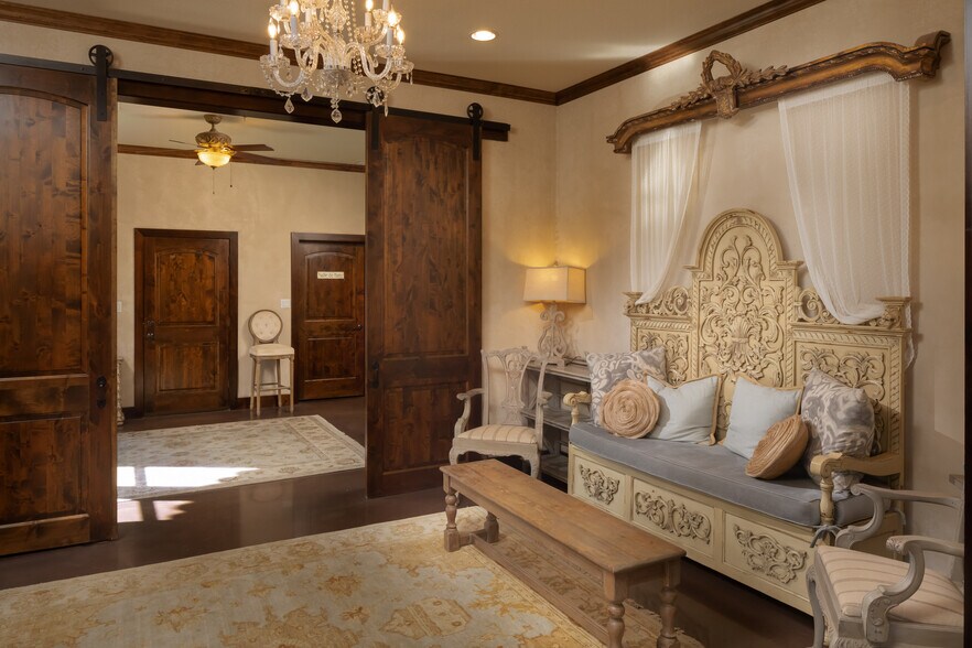 More Photos Of 2550 Bell Springs Rd, Dripping Springs Lodge Meeting Hall For Sale