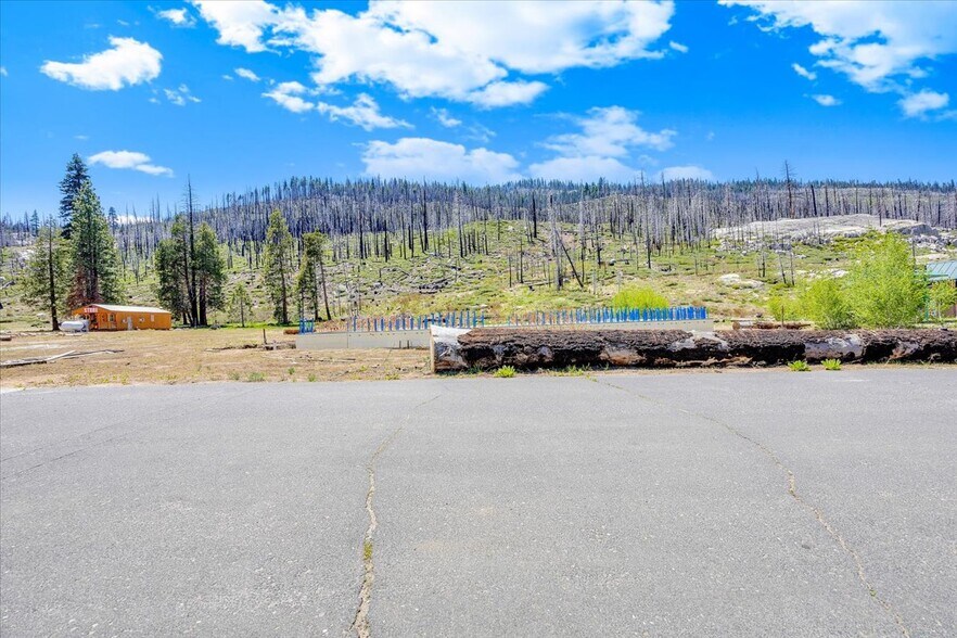 More Photos Of 1 State Hwy 108, Pinecrest Hotel For Sale