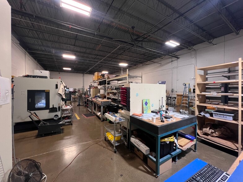 More Photos Of 243-251 Welsh Pool Rd, Exton Warehouse For Lease