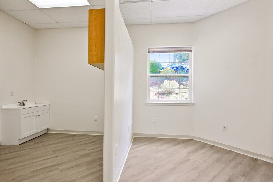 More Photos Of 2019 Galisteo St, Santa Fe Office For Lease