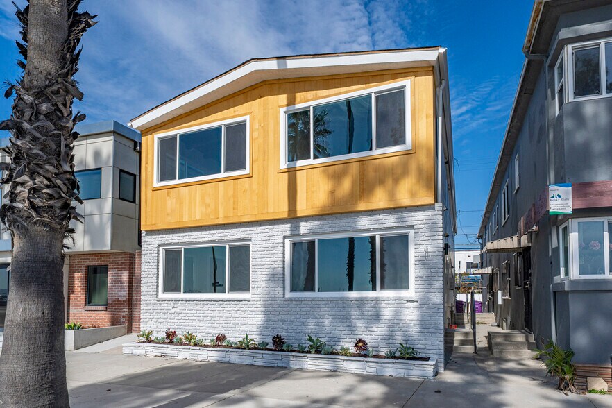 More Photos Of 5339 E Ocean Blvd, Long Beach Apartments For Sale