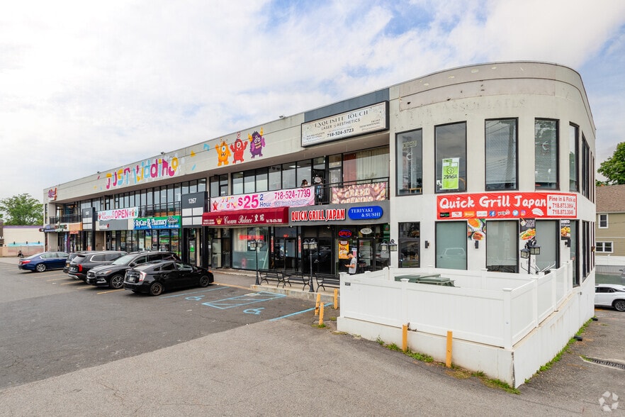 More Photos Of 1267 Forest Ave, Staten Island Storefront Retail Office For Lease