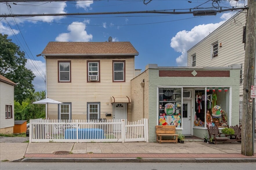 Primary Photo Of 114 Ferris Ave, White Plains Multifamily For Sale
