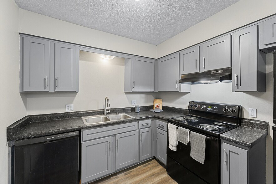 More Photos Of 101-112 Deerwood Dr, Victoria Apartments For Sale