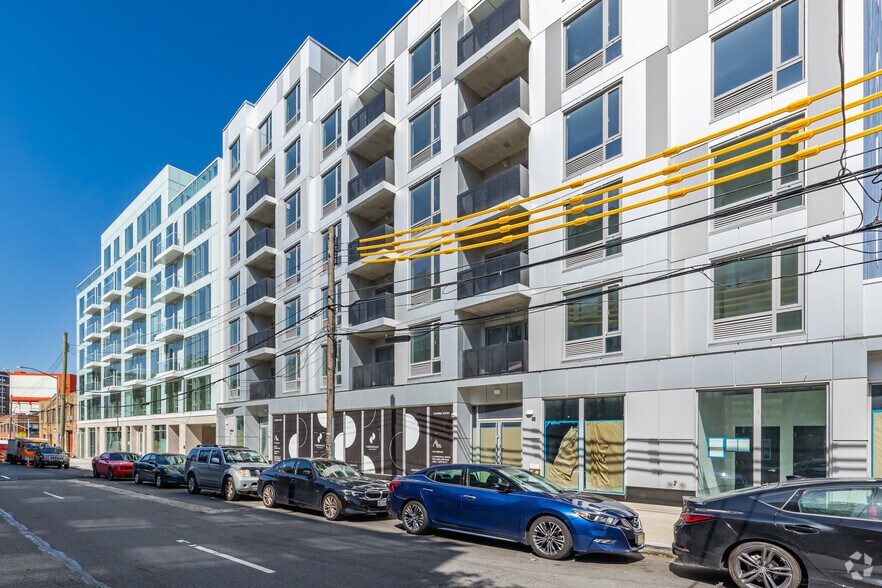 More Photos Of 37-24 33rd St, Long Island City Apartments For Lease
