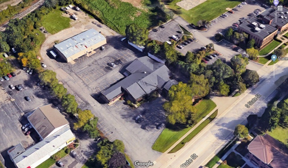 More Photos Of 2141 S State St, Ann Arbor Freestanding For Lease